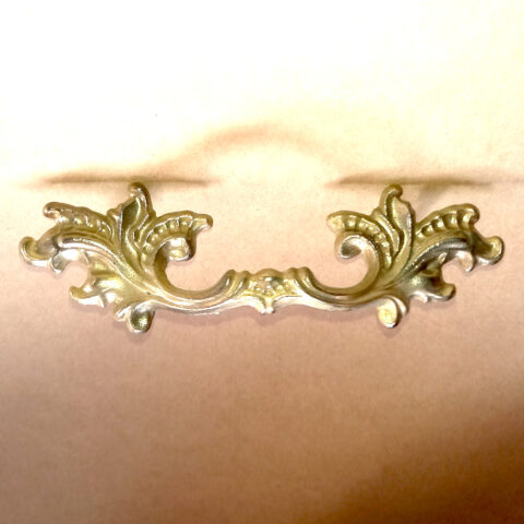 Vintage Decorative Metal Pull Handle Gold-Tone C/C=77mm (ANTR-038)