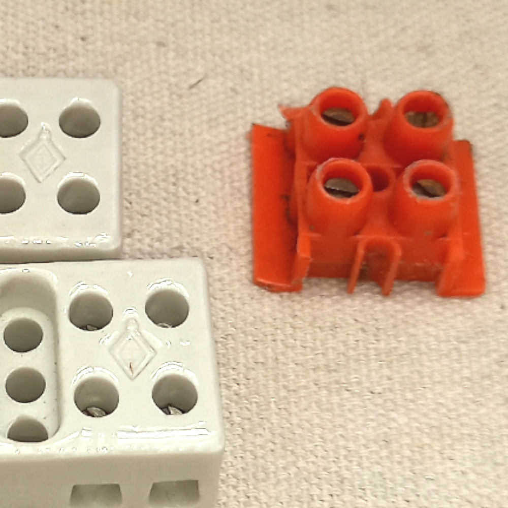 Porcelain Terminal Block 4-Way 1.5mm² 13A 250V NOS (ANTV-046) - Image 6