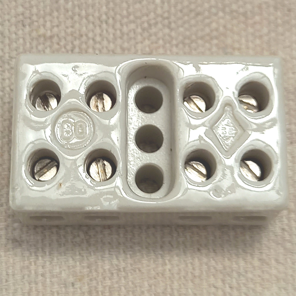 Porcelain Terminal Block 4-Way 1.5mm² 13A 250V NOS (ANTV-046) - Image 2