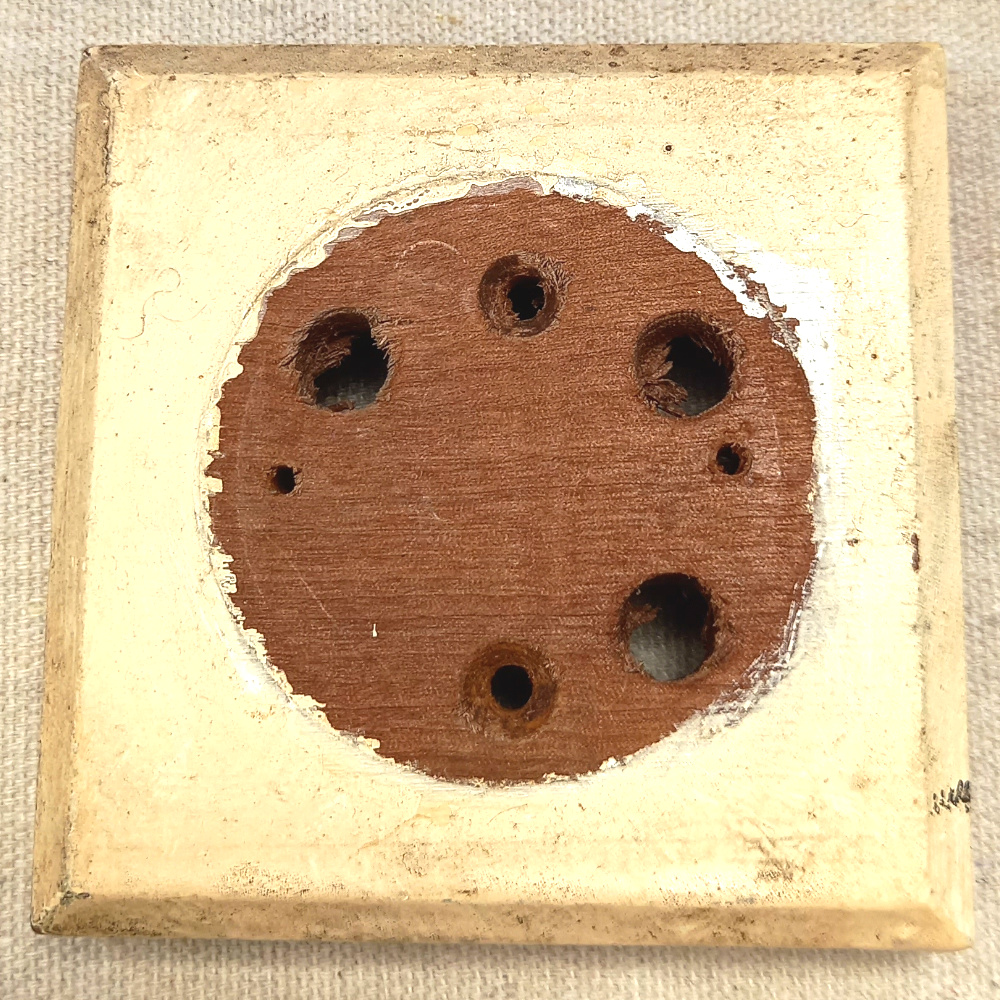 Vintage Wooden Mounting Block 85mm Square (ANTV-048)