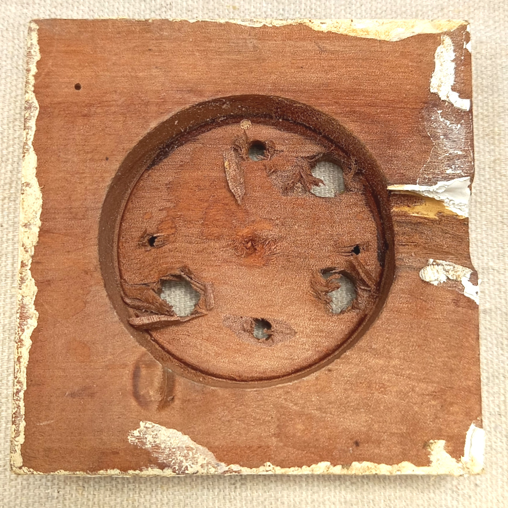 Vintage Wooden Mounting Block 85mm Square (ANTV-048) - Image 2