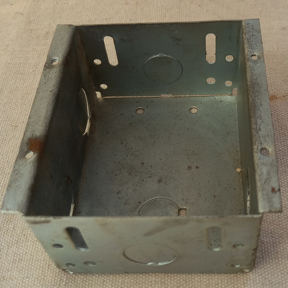 Vintage Double Metal Flush Box (ANTV-050) - Image 3