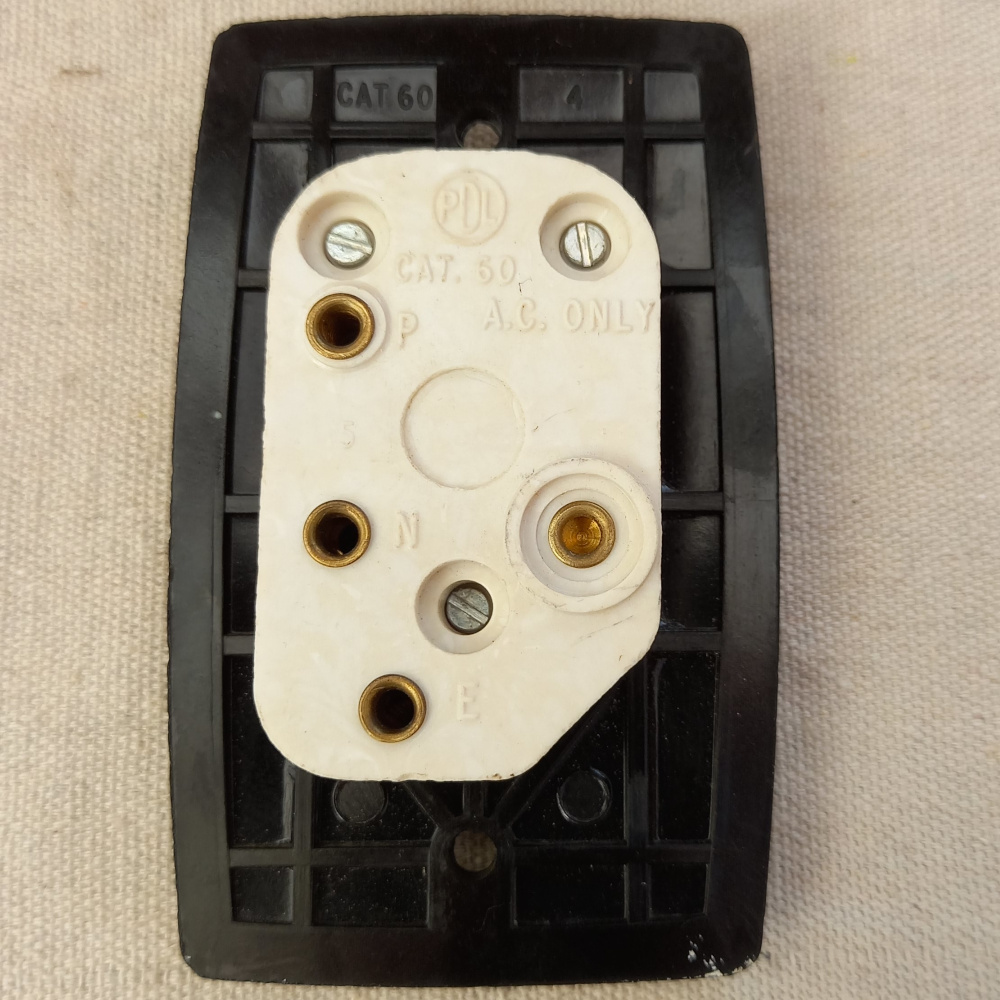 Retro Single Power Socket Brown by PDL (ANTV-060) - Image 2