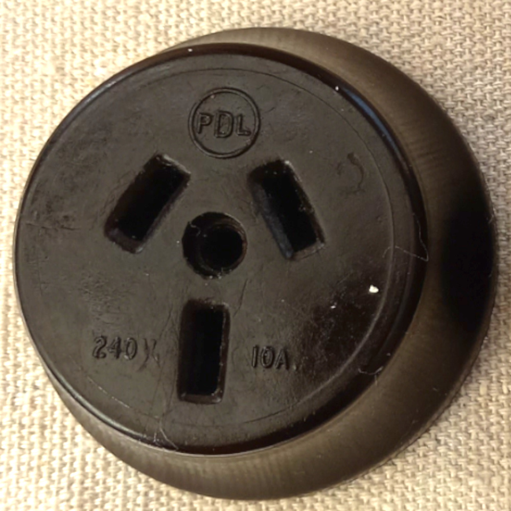 Bakelite 3-Pin Power Socket 10A 240VAC by PDL (ANTV-063) - Image 3