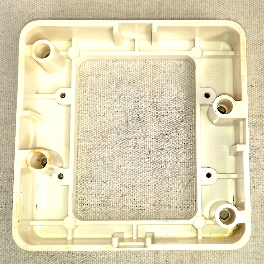 Vintage White Bakelite Mounting Block by PDL (ANTV-075) - Image 2