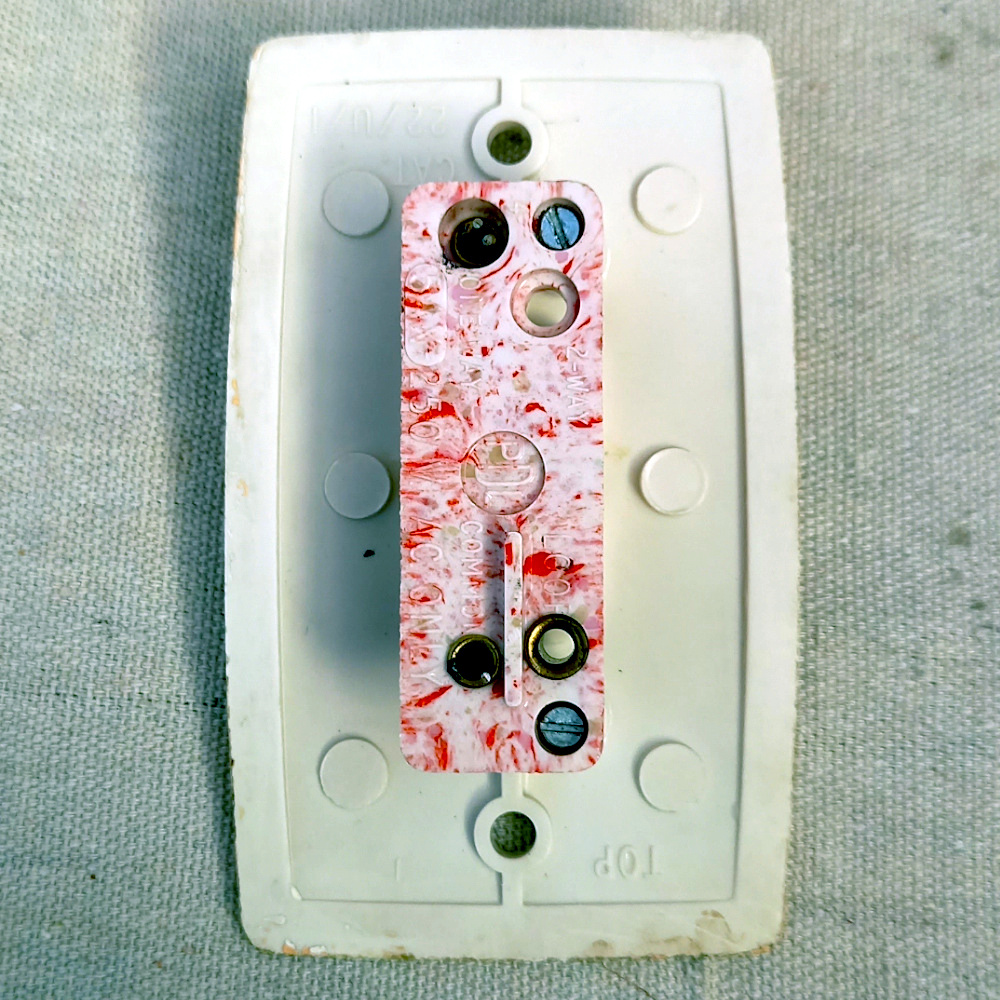 Vintage Rocker Power Switch White by PDL (ANTV-079) - Image 2