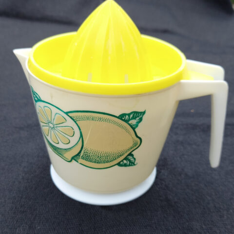 Vintage Citrus Press made in Australia (KIT-020)