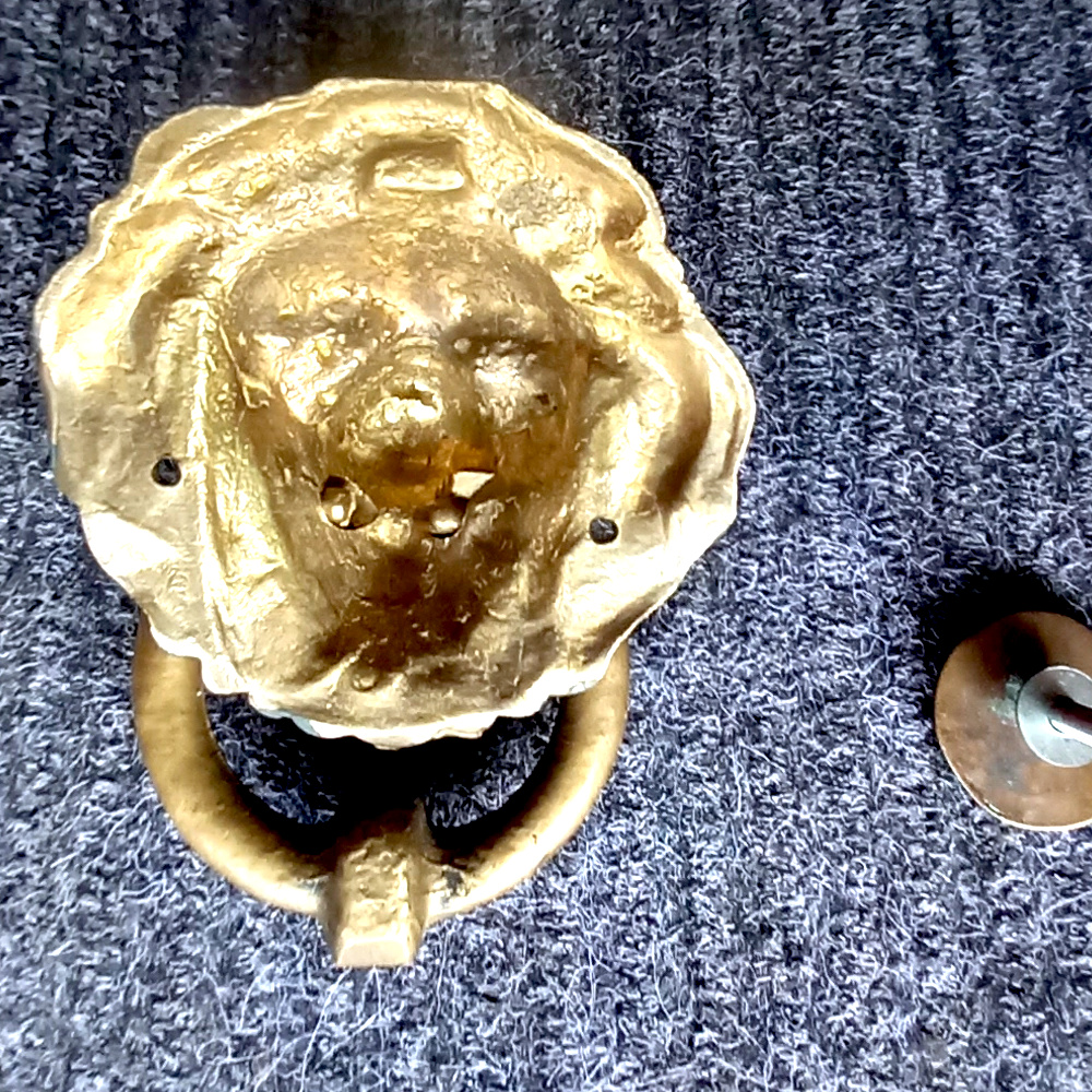 Antique Solid Brass Lion Head Door Knocker (SANT-016) - Image 2