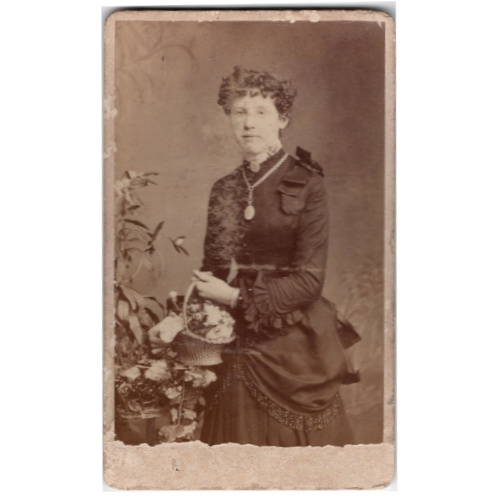 CdV of a Young Woman by Hodson Retford (ANPH-073)