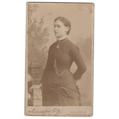 CdV of a Woman by Stereocopic Company London (ANPH-114)