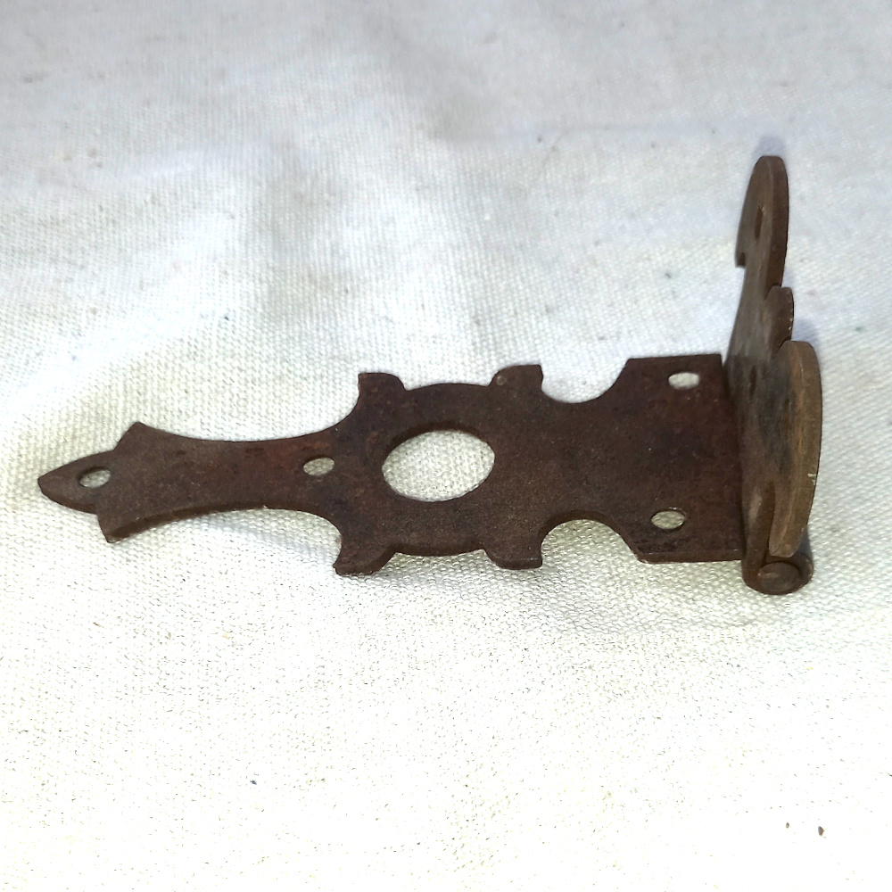 Antique Decorative Iron Hinges x2 (ANTM-019) - Image 2