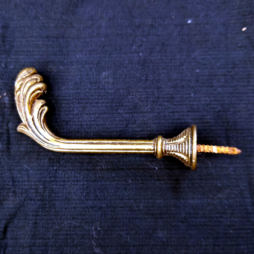 Decorative Solid Brass Hook (Curtain Tie-Back) (ANTM-022)
