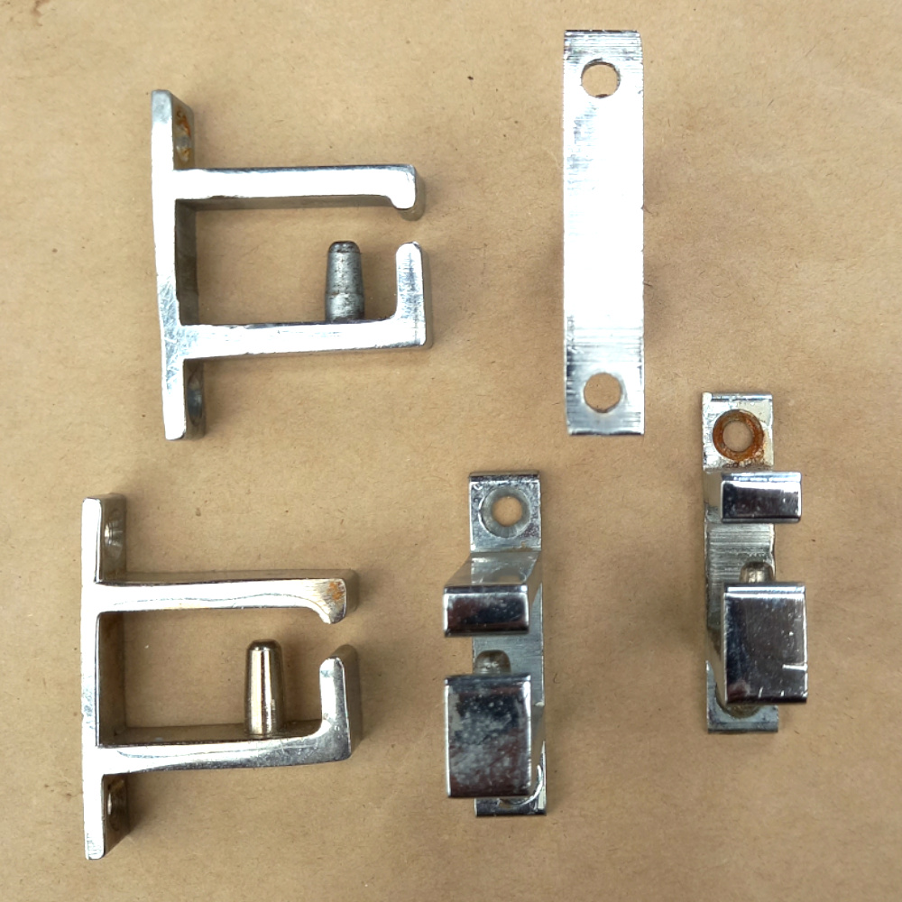 G.L.P. Chrome for Casement Stay (WIND-009) - Image 2