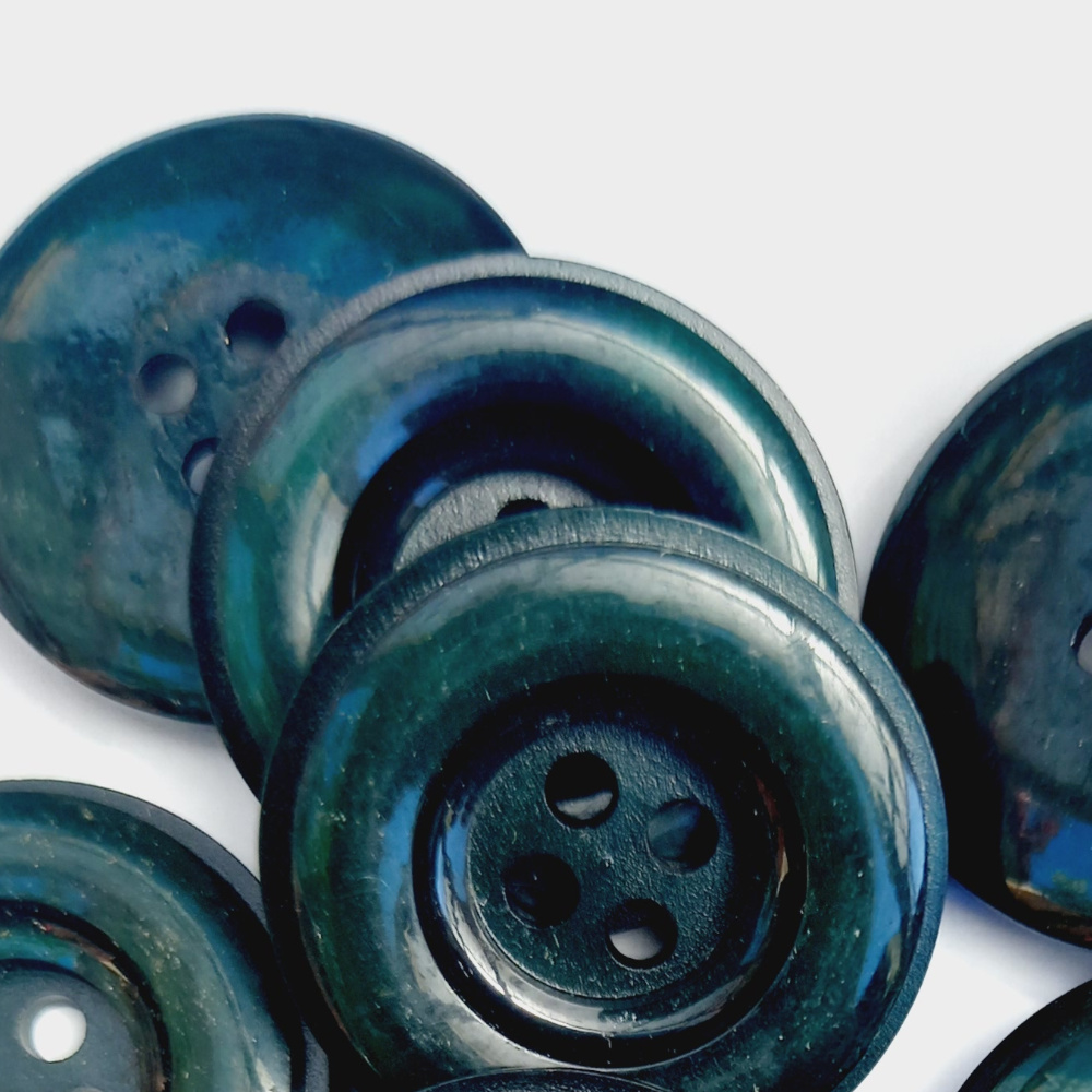 33mm Button Dark Green 1980s NOS (BUT-080) - Image 3