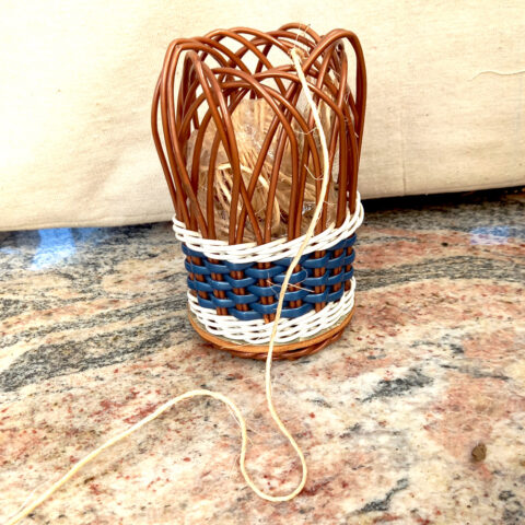 Retro Plastic Wicker Wool/String Holder (MIS-032)
