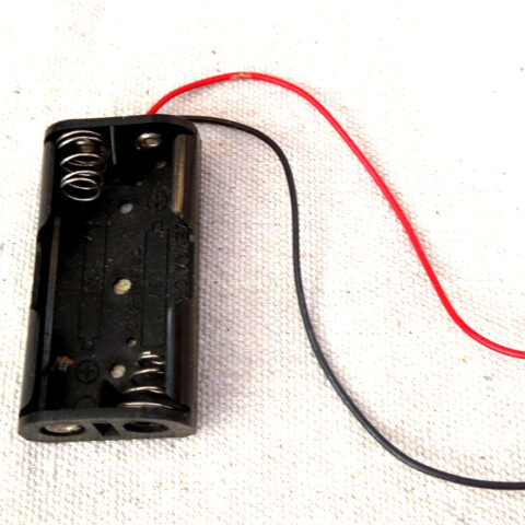 Battery Holder Plastic with Cables for 2x AA (ANDC-006)