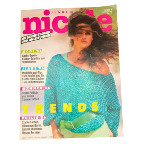 1986 NICOLE Knitting and Sewing Magazine (BKSP-020)