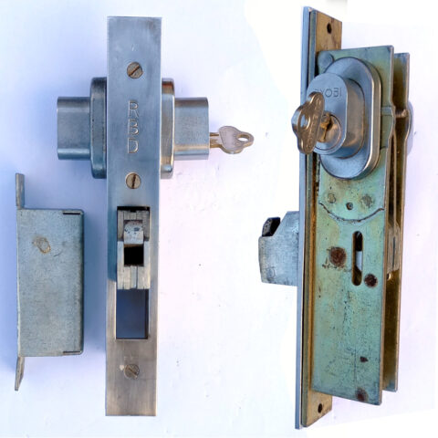 Ryobi RBD heavy duty hook bolt lock