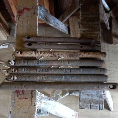 Vintage Cast Iron Window Sash Weight 12 Pound (ANTM-054.12)