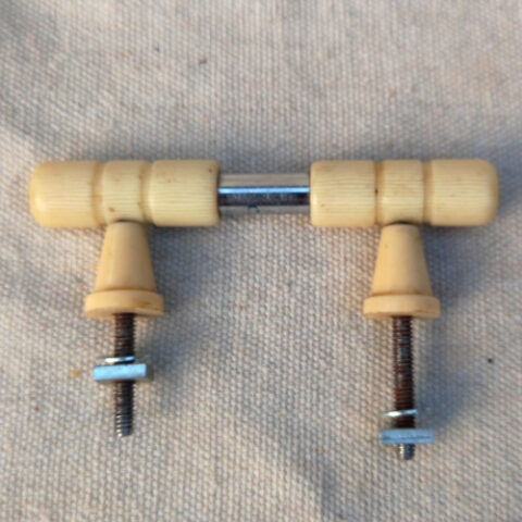 Art Deco Pull Handle Ivory Bakelite/Chrome C/C=50mm (ANTR-086)