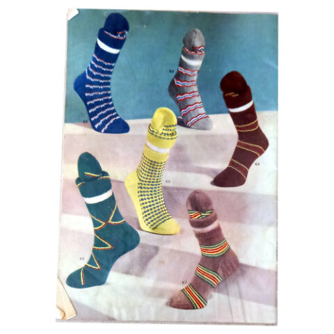 HEC Socken und Strümpfe Nr 800 German knitting magazine featuring sock and stocking patterns