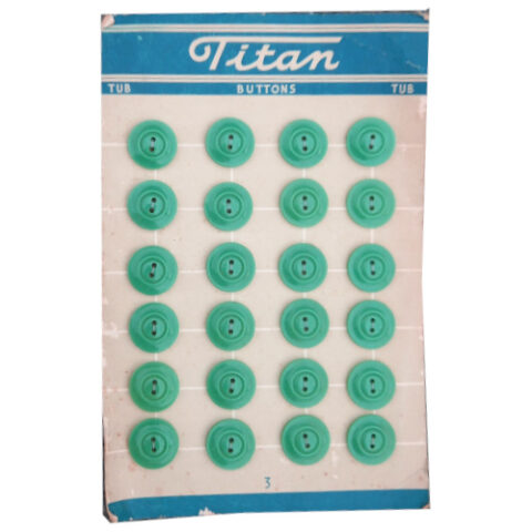 19mm Vintage Titan Buttons Green On Card x24 (BUT-098)