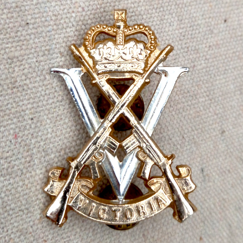 Vintage Victorian Rifle Association badge with crossed rifles, crown, large V and Victoria scroll, made by Stokes Melbourne, Australia.