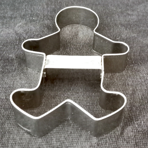 13cm gingerbread man cookie cutter by D.Line, stainless steel baking tool for shaping cookies and festive Christmas baking.