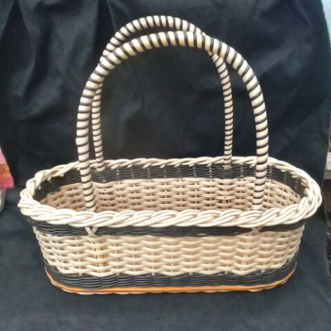 Retro Plastic Woven Shopping Basket (KIT-071)