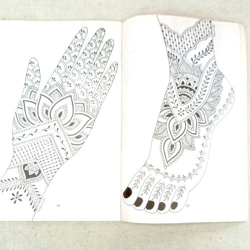 Intricate Mehandi (Mehndi) henna design created by Vaishali Narvekar