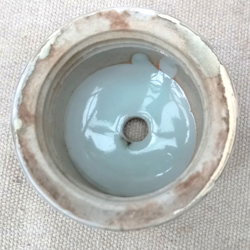 1920s vintage vitreous ceramic ceiling rose with ornate antique architectural design