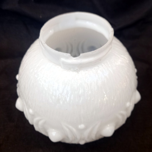 Retro decorative white glass globe lamp shade with twist-in fitting