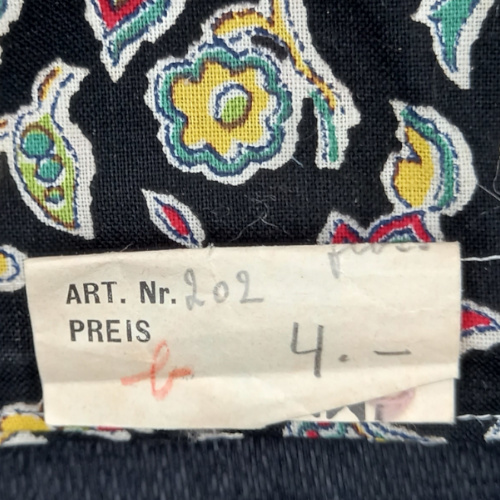 NOS vintage cotton travel shoe bag with original label and retro floral floral pattern