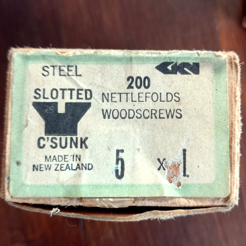 Vintage NOS 5 x 1" slotted steel countersunk wood screws x10