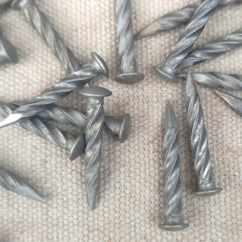 Pack of 10 vintage Ajax 0.155 x 1-1/8 non-slot aluminium drive screws
