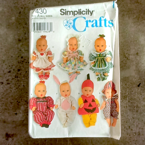 Vintage Simplicity Crafts Pattern 7430 Size A unused 1996 for doll clothes