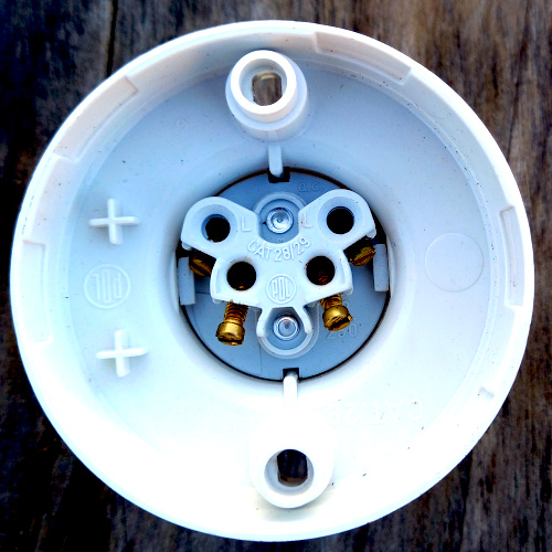 PDL Batten Lamp Holder B22 White