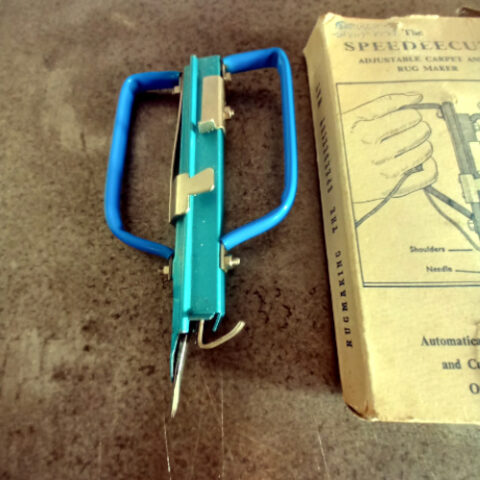 Vintage Speedecut Rug Making Tool (MIS-065)