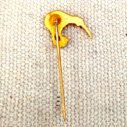 Vintage gold-tone Kiwi stick pin with New Zealand bird design
