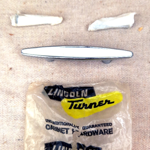 Lincoln Turner 108-2 retro pull handle with 44mm C/C spacing