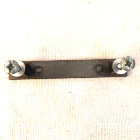 Retro metal brass-tone pull handle C/C 70mm