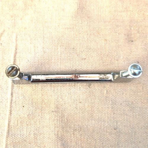 Retro metal pull handle C/C 76mm by Lincoln Turner 110-4