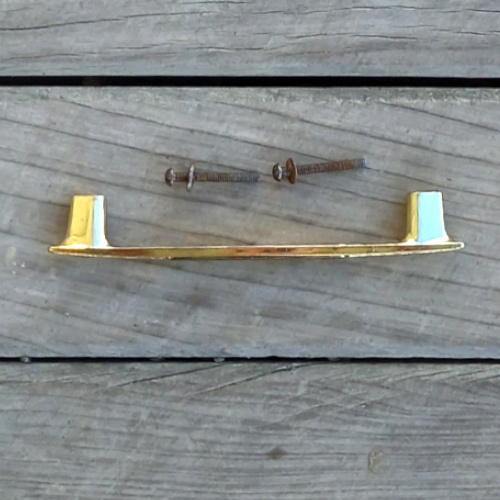 Retro Pull Handle C/C=117mm by Lincoln Turner 111/7