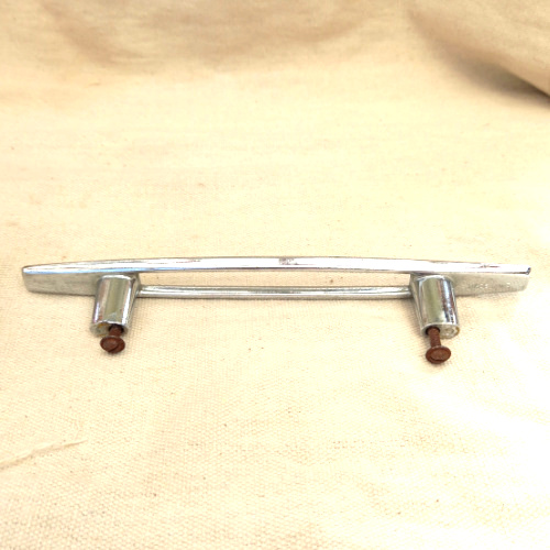 Retro Pull Handle C/C 117mm by Lincoln Turner 106-7
