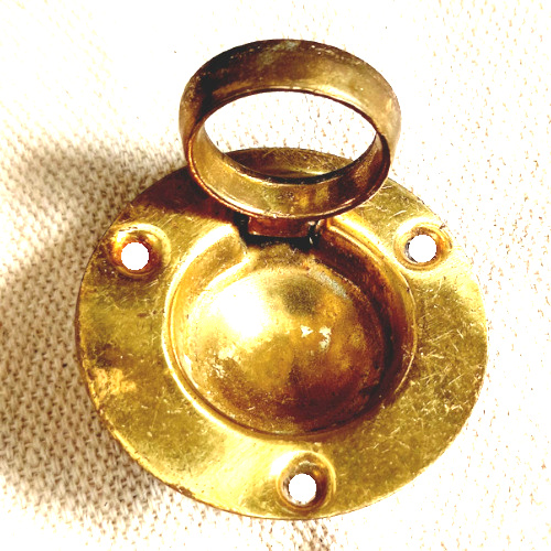 Vintage brass ring pull handle with 44mm diameter round mounting plate