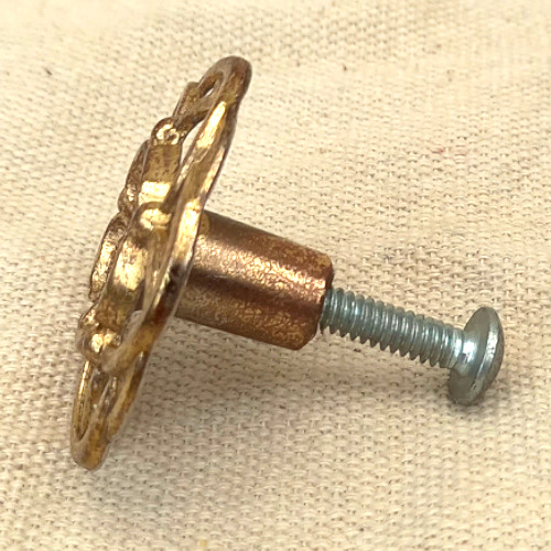 Retro floral brass pull knob, 40mm diameter