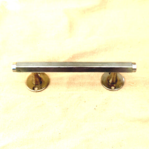Heavy Art Deco Chrome Handle – 104mm Centre-to-Centre (ANTR-177)