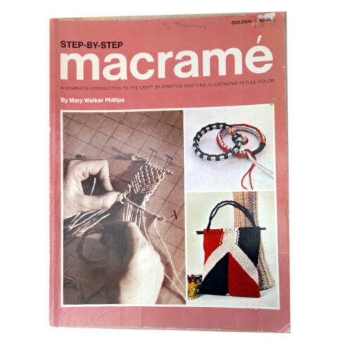 Step-by-Step Macramé by Mary Walker Phillips (BKCR-126)